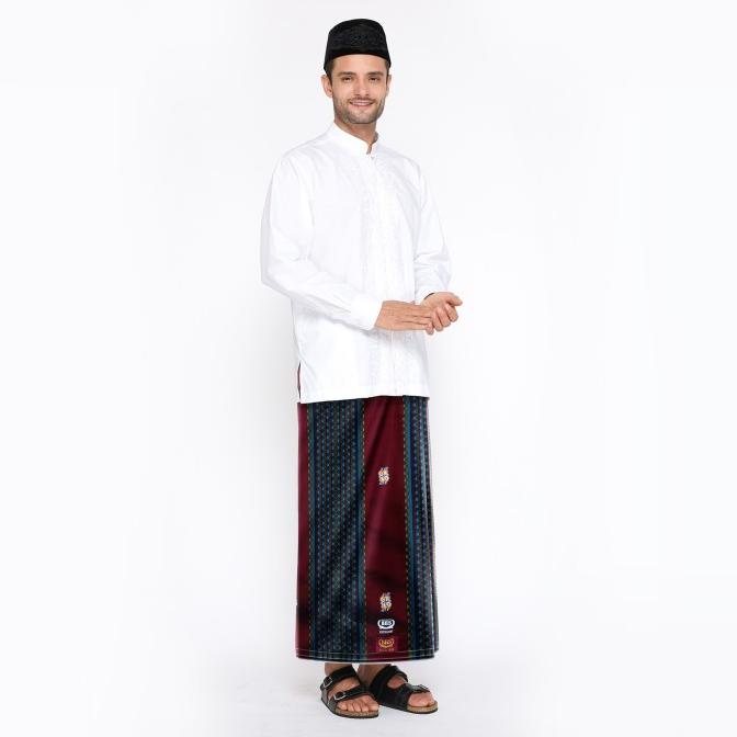 Sarung BHS Excellent Gold Motif SCA Maroon