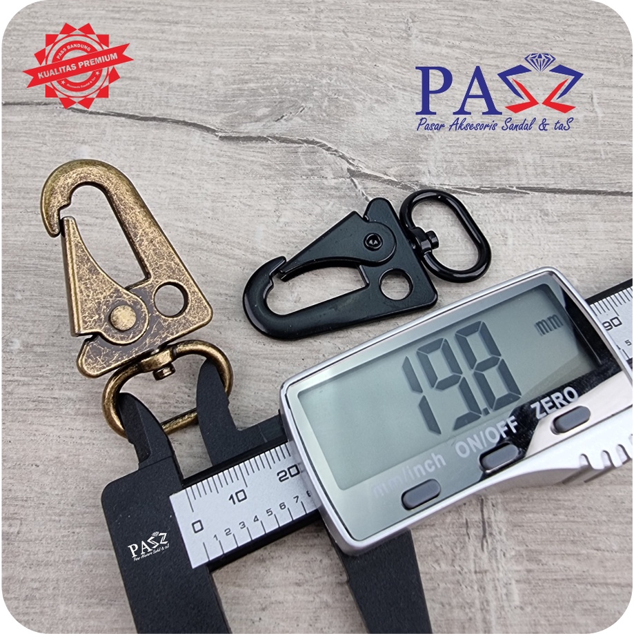 Carabiner 20MM TH16 (Import)