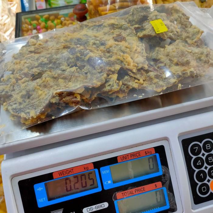 

Keripik Paru Goreng/ Paru sapi / KERIPIK PARU/ PARU SAPI 200gr enak Kualitas Terbaik