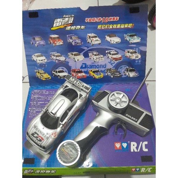 Auldey Race Tin Gen1