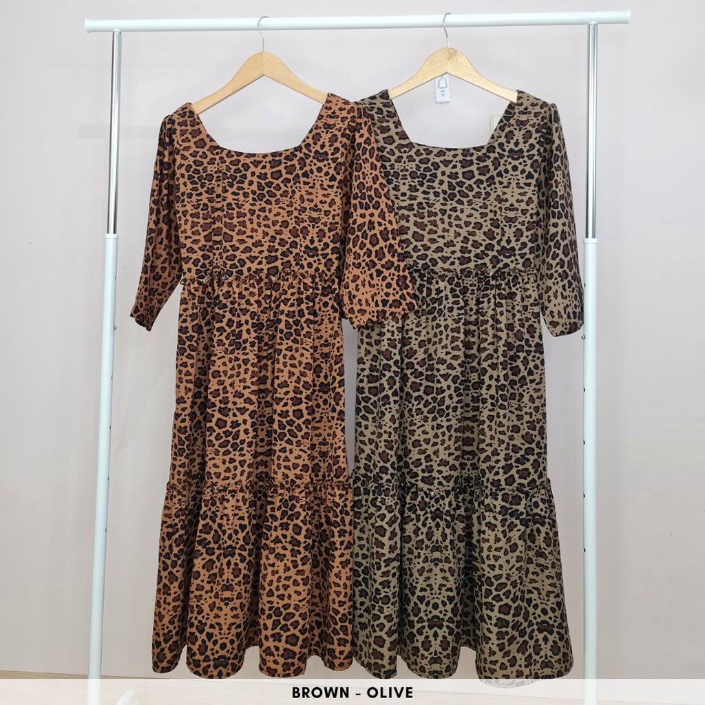 4769 leonarie leopard midi dress