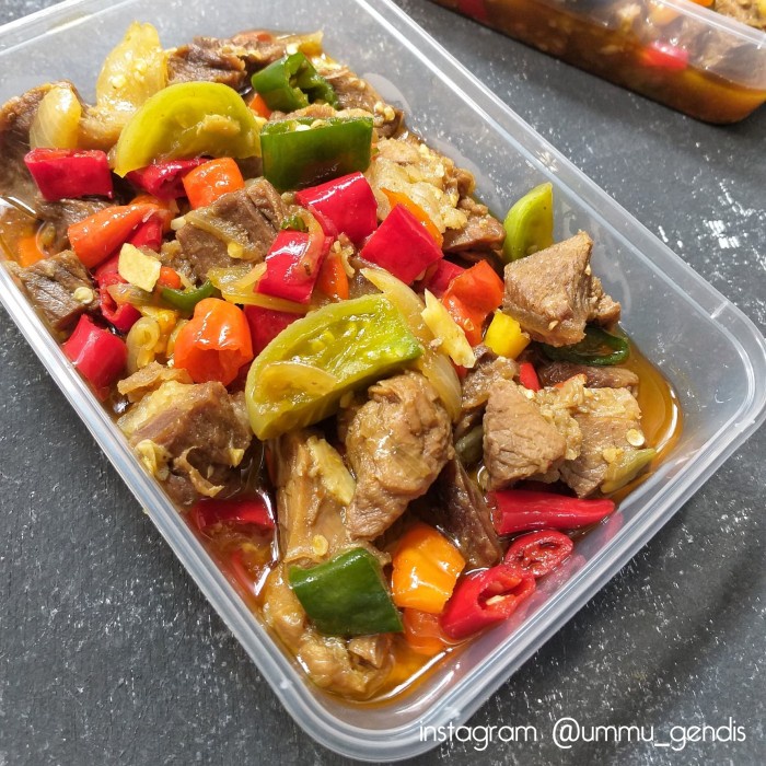 

Tumis Daging Sederhana Pedas