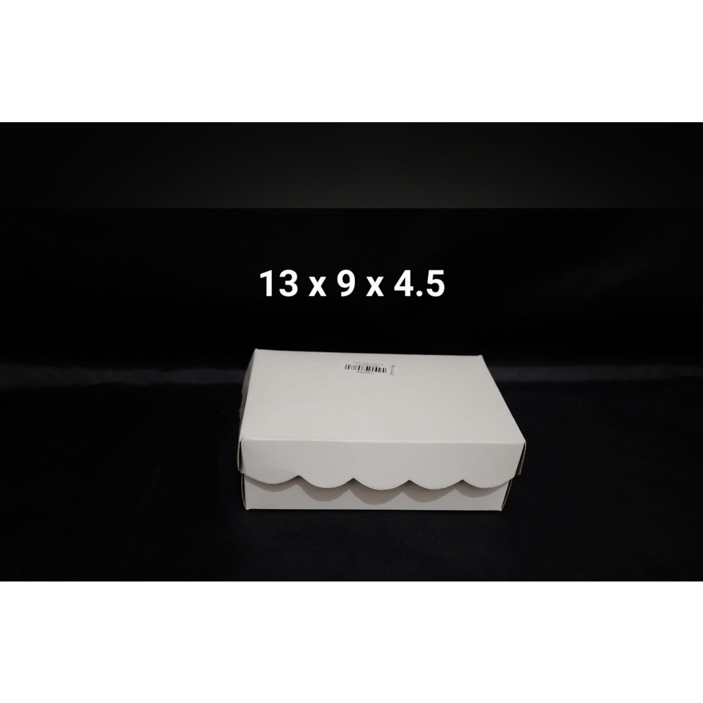 Dus R2K Polos Coated 250 DusKotak Kue Polos Putih Renda isi 10