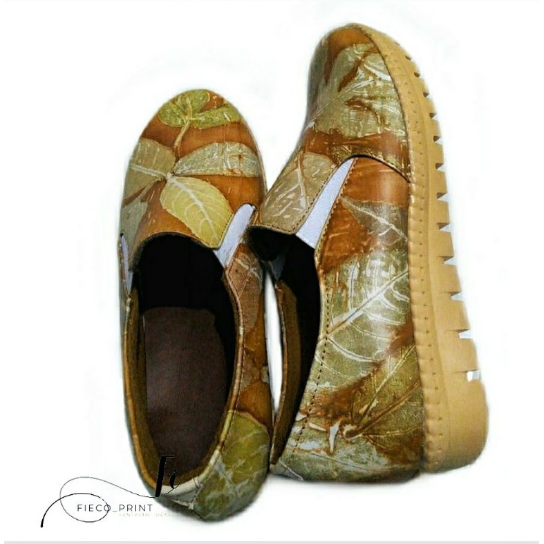 sepatu kulit ecoprint