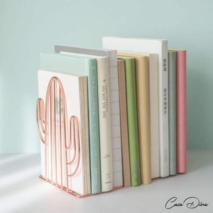 

Cactus Bookholder Bookend Cuts / Holder Buku / Pembatas Buku Gold Rose Star Seller