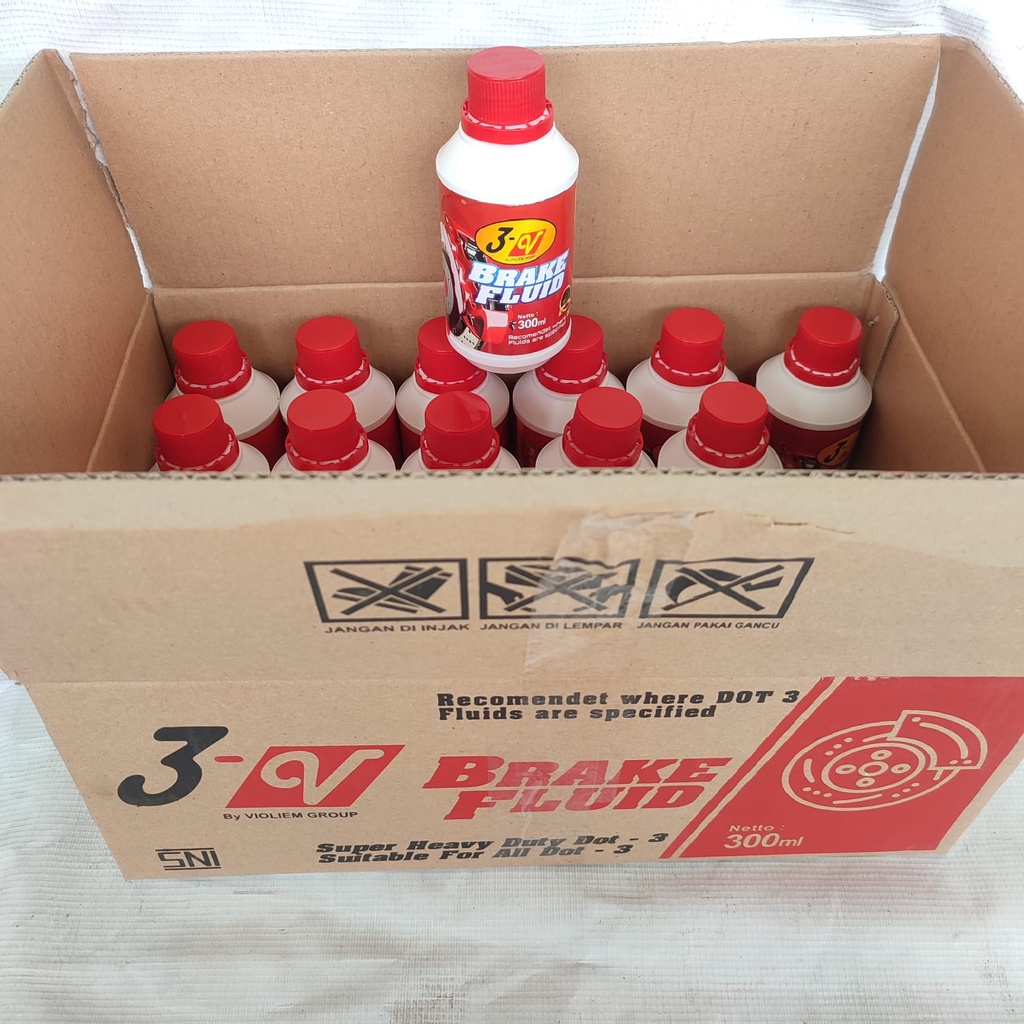 MINYAK REM 3V 300ML MERAH DOT 3 PAKET 1 DUS ( 24 PCS )