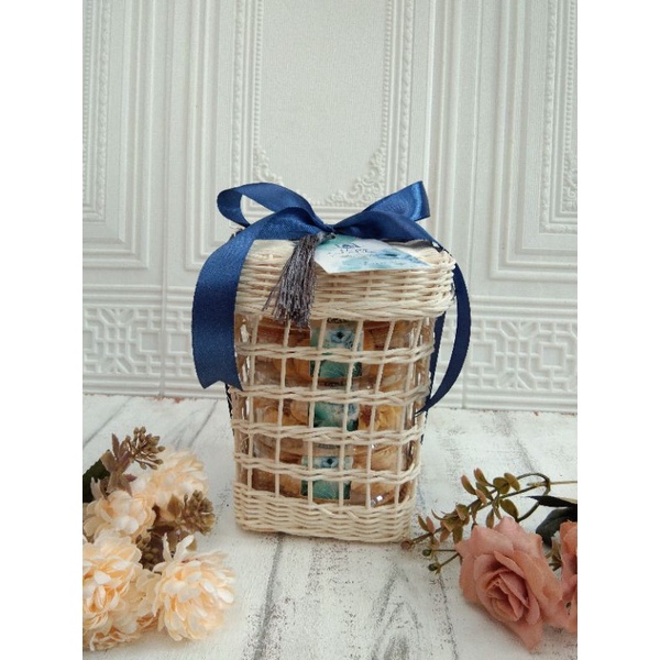 

Parcel Lebaran Yolanda