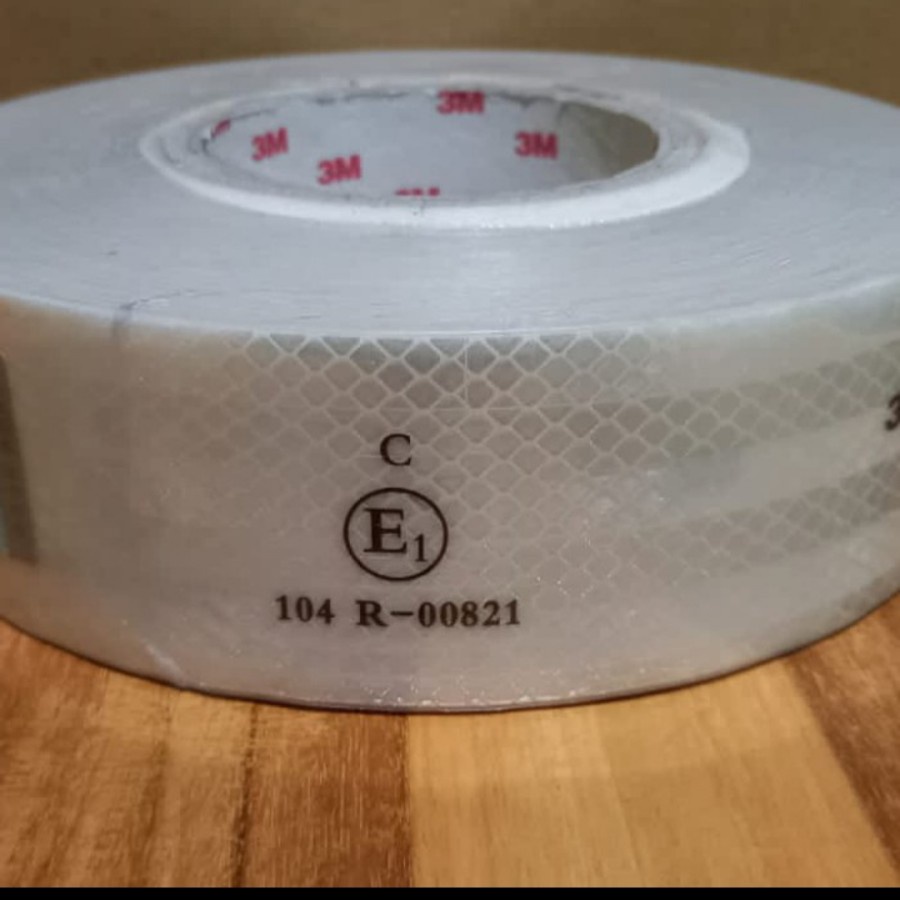 Stiker 3m uji kir dishub - Reflektif Pemantul Cahaya Multifungsi Warning Strip Tape 5x300 cm &amp; 5 X 100Cm - sticker Replektif Mobil Motor Sepeda Truk Reflective - skotlet reflektor pemantul cahaya