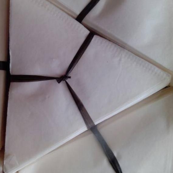 

✹ Kantong teh celup model segitiga sama sisi 8 cm ukm ✹