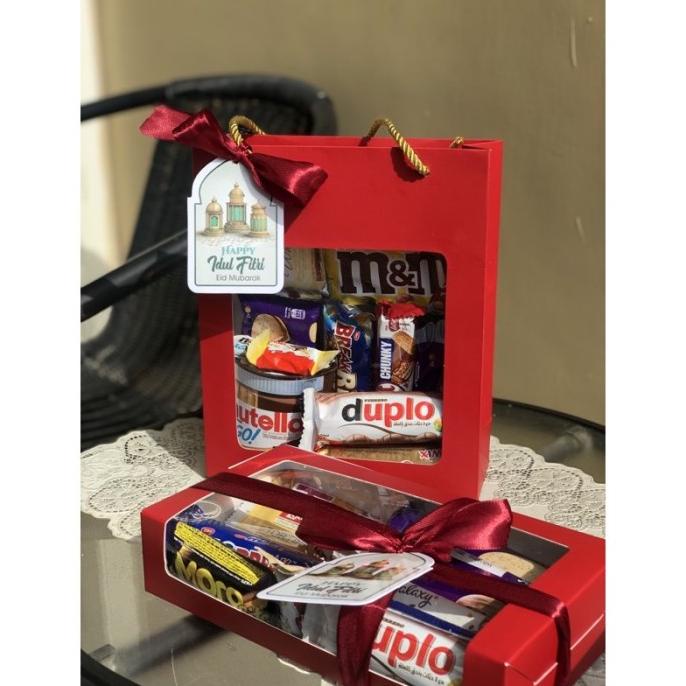 

HADIAH GIFT BOX HAMPERS LEBARAN IDUL FITRI COKLAT SNACK KUE KERING G6416BUJN