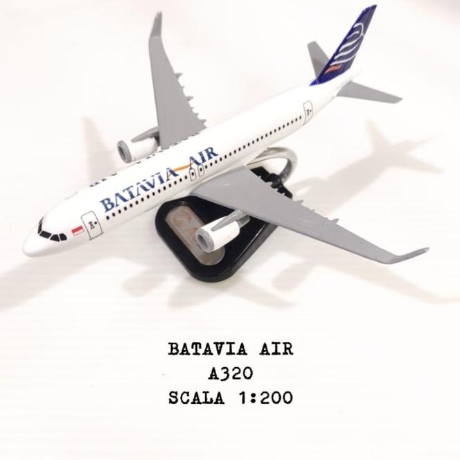 Miniatur Replika Pesawat Batavia Air
