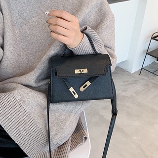 Mini Minimalist Flap Square Bag Turn Lock Square Bag Crossbody Bag Handbag 10020