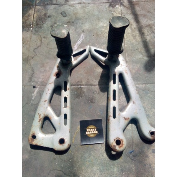 Footstep belakang Yamaha RX king original
