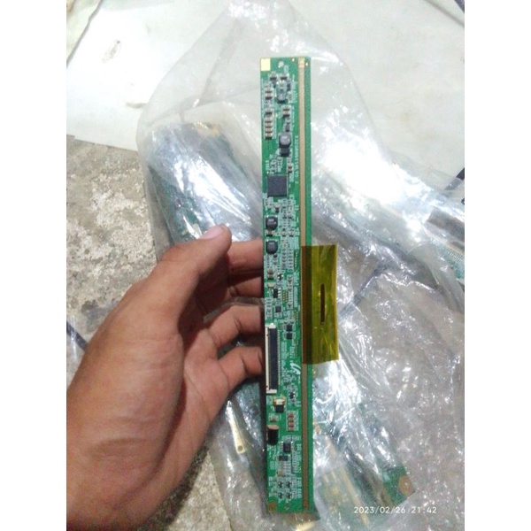 Tcon Tikon T con TV LED SONY KLV-32BX320 KLV 32BX320 32 BX 320