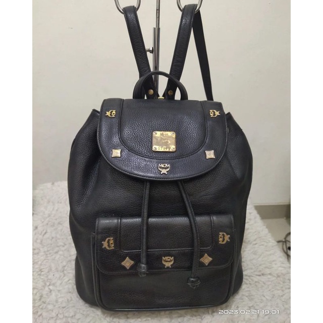 mcm ransel original garansi...masih ok banget kulit ya mantuL