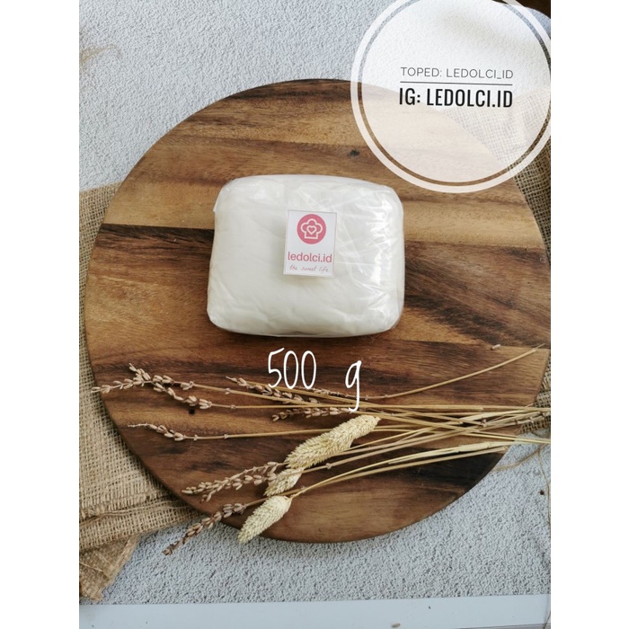 

FONDX VANILLA VIRGIN WHITE FONDANT VANILLA REPACK 500 GR 1 KG
