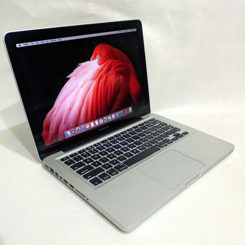 Laptop  original Macbook Pro 13 - core i7 - ram 16gb ssd 512gb