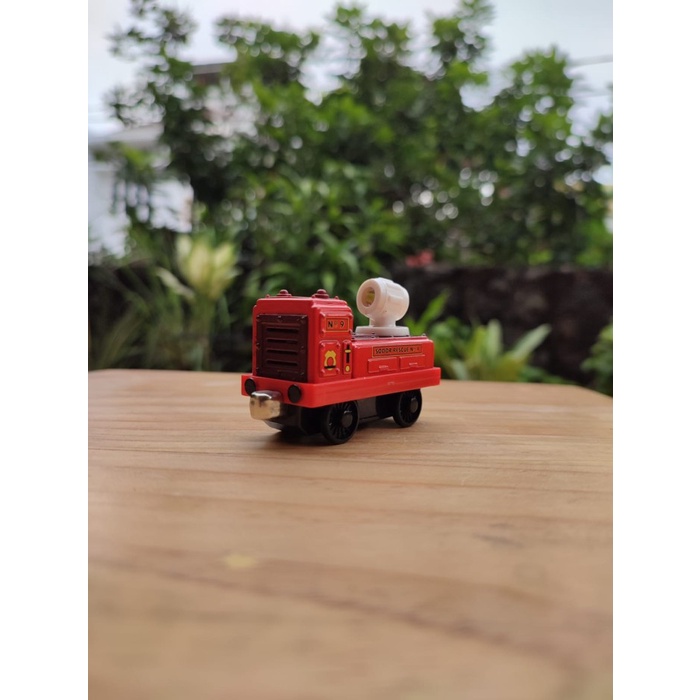 MAINAN THOMAS & FRIENDS (SPOTLIGHT CAR) - LEARNING CURVE TERMURAH