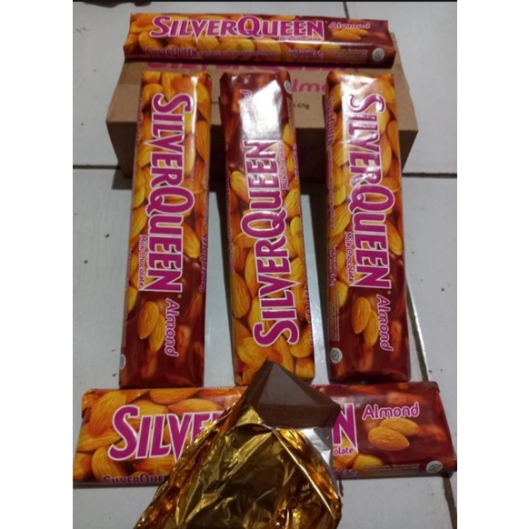 

COKLAT ALMOND - SILVERQUEEN 65 GRAM