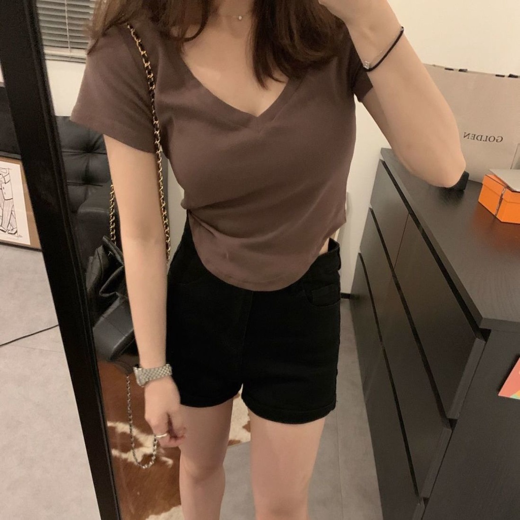 Red Musim Panas Pendek Slim Desain Arc Edge A4 Pinggang Leher V Murni Keinginan Angin Lengan Pendek Gadis Seksi Slim Bahu T-shirt Katun Murni untuk Wanita