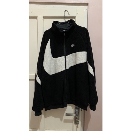 NIKE BIG SWOOSH SHERPA