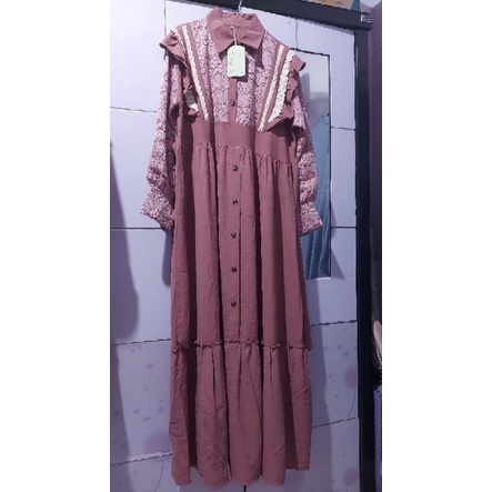 Gamis Crinkle Mix Brukat Malika Dusty Pink Tua by Aldans