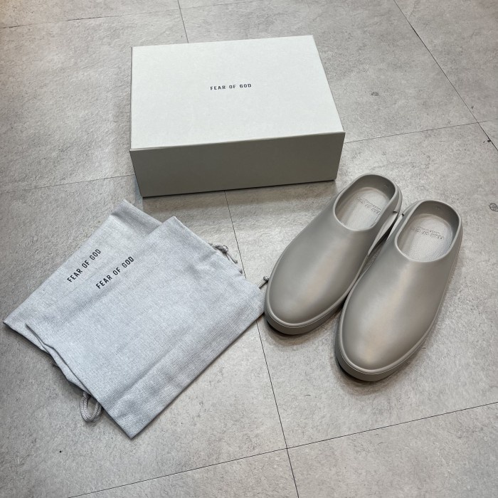 Sendal Pria Fear Of God The California Slip On Concrete Pk Fg-Slide