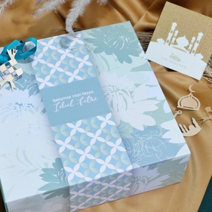 

TERBARU PARSEL RAMADAN HAMPERS LEBARAN PARCEL KUE LAPIS LEGIT PLUM G6416BUJN