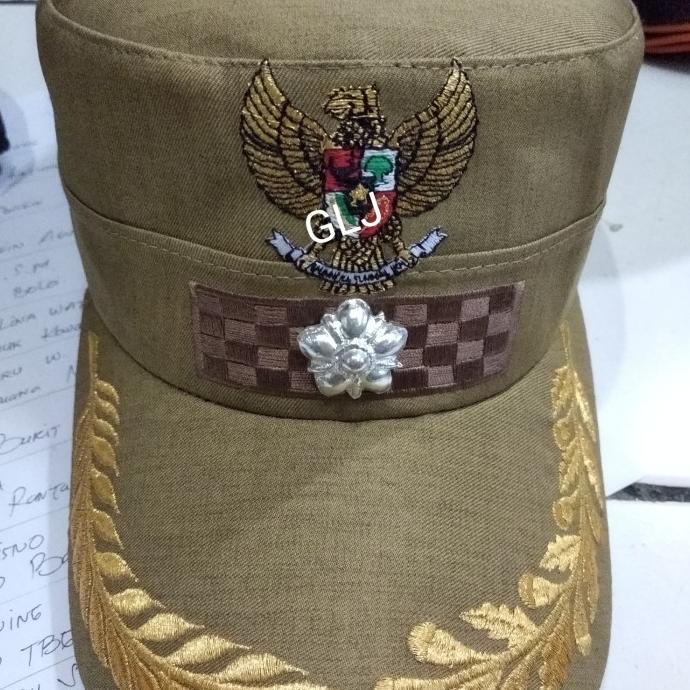topi komando lurah/kades keki