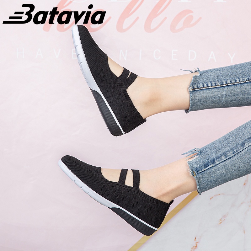 （COD）Batavia Fashion terbaru berkualitas tinggi Sepatu wanita datar Korea sepatu ibu slip-on lembut bernapas nyaman sepatu sekolah wanita hitam A160