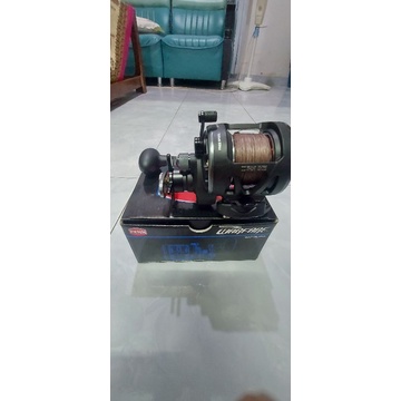 Reel Penn Warfare Reel Overhead 15lw lwlh PENN (Scond)