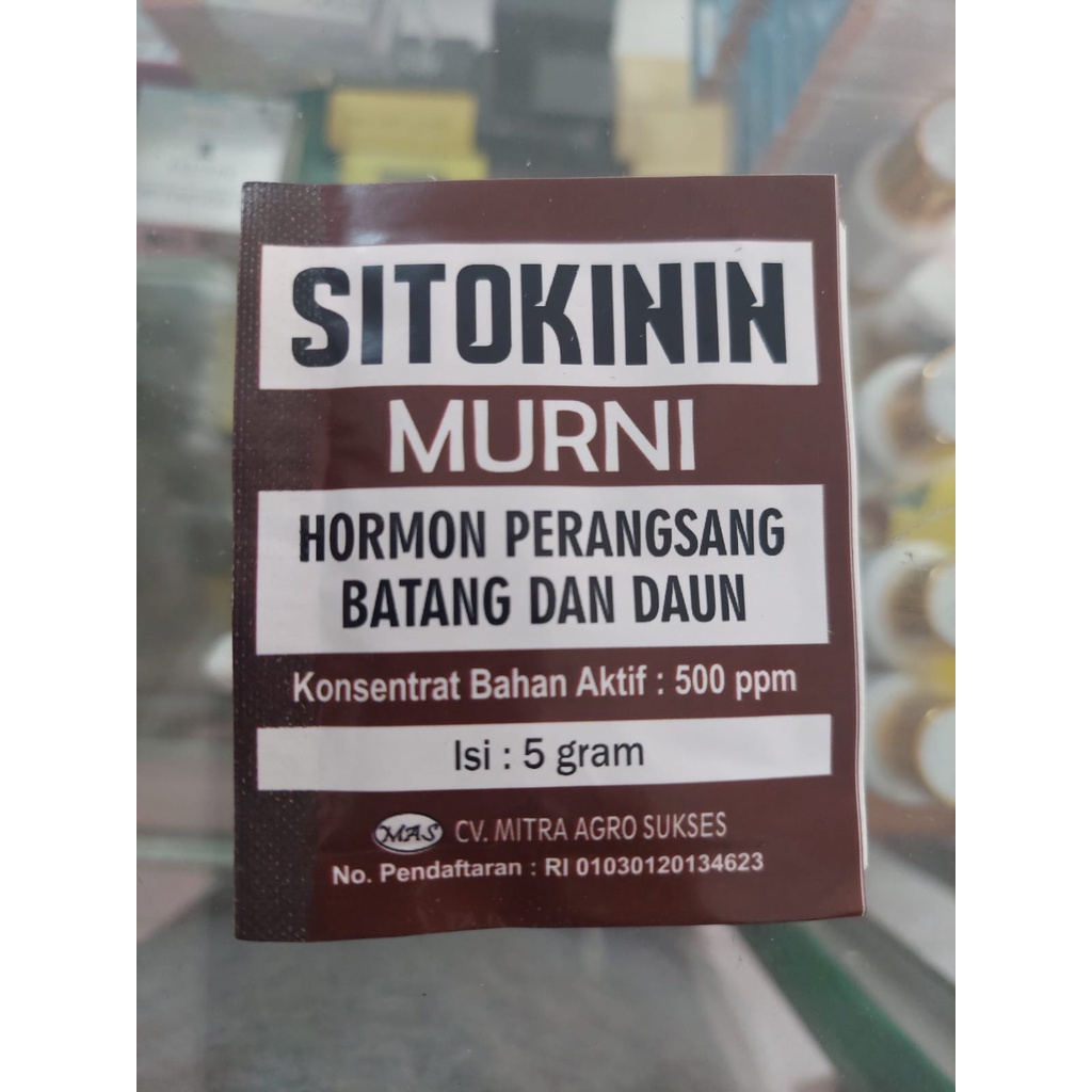 PUPUK/HORMON PERANGSANG BATANG DAN DAUN SITOKININ REAPACK 5 GRAM