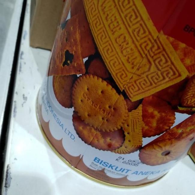 

BISKUIT KALENG DISKON KHONG GUAN BISCUITS 1000GR-BISKUIT KALENG BULAT EL09I09A82L