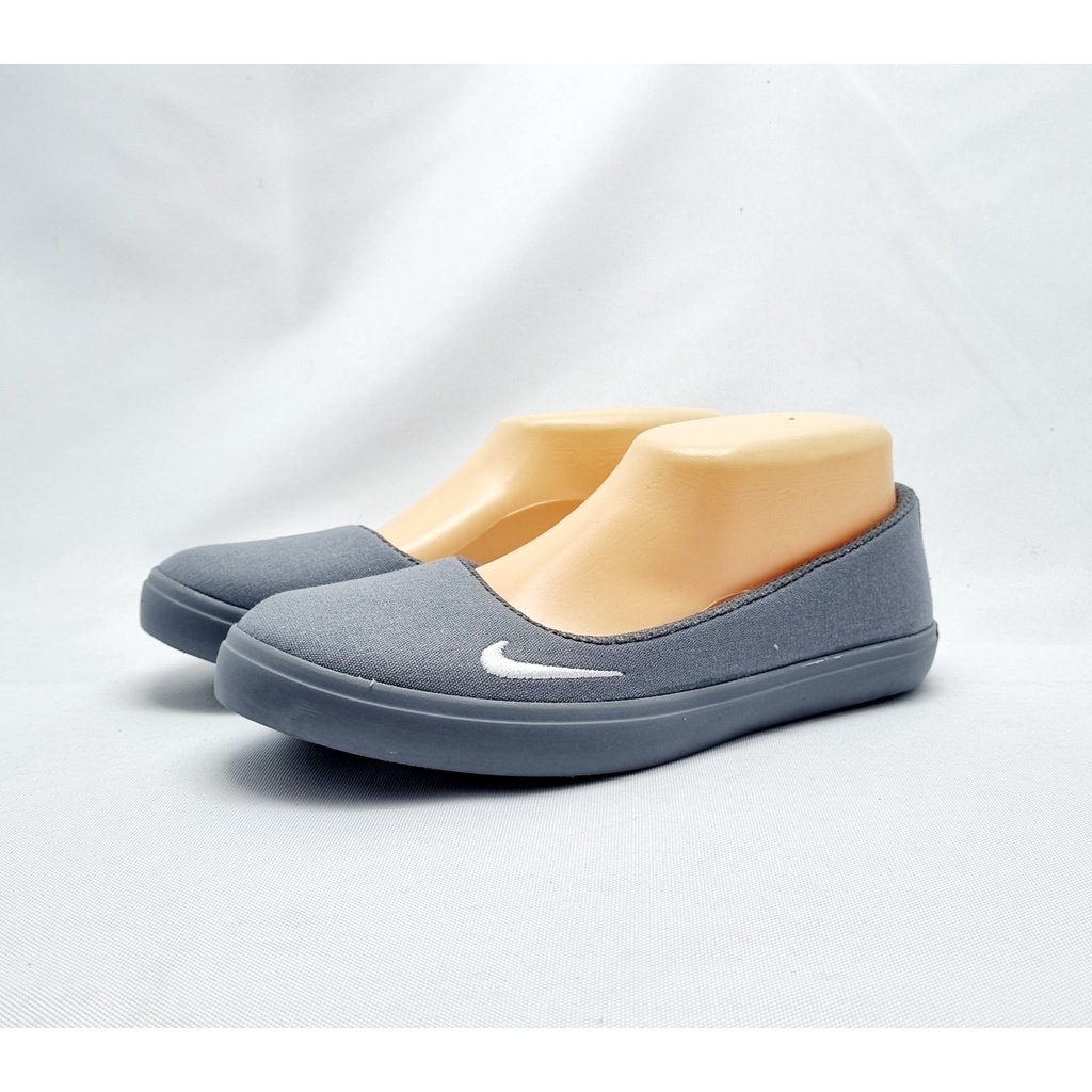 SEPATU WANITA SLIP ON 01 POLOS KEREN KULIAH HIJABERS UMROH HAJI PERAWAT