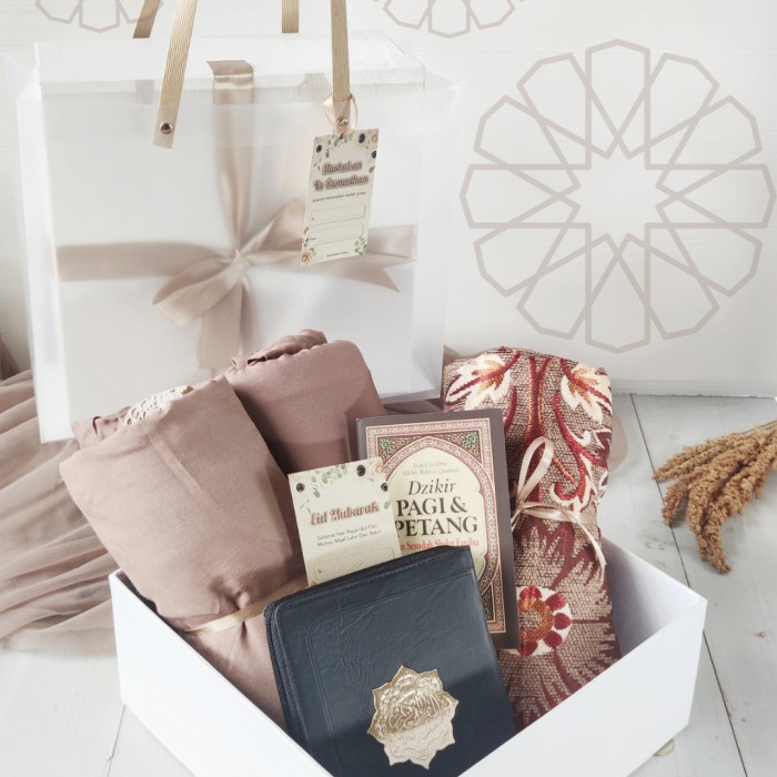 

Hampers hampers mukena idul fitri box exclusive Gratis Ongkir Hampres Lebaran Idul Fitri Terlaris Termurah Kirim Hari Ini Bisa COD Terbaru O7L2