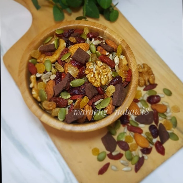 

Kacang Mixtrail Choco 250gr