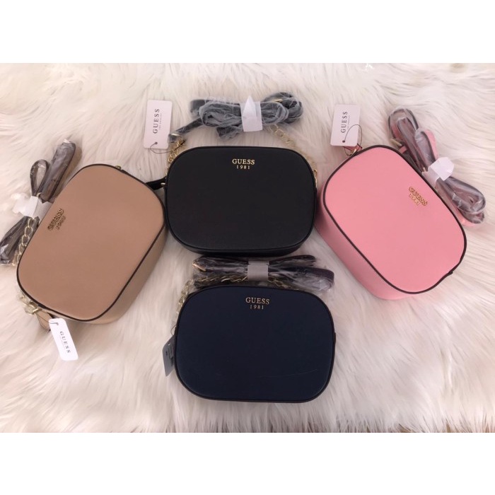 Selempang Tas Wanita Guess Camera Sling Bag