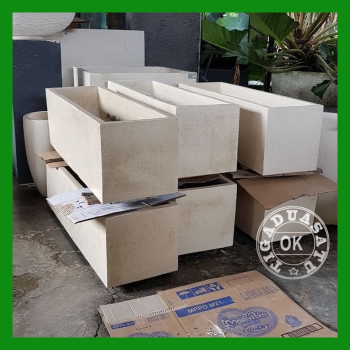 Pot Teraso Panjang Handmade