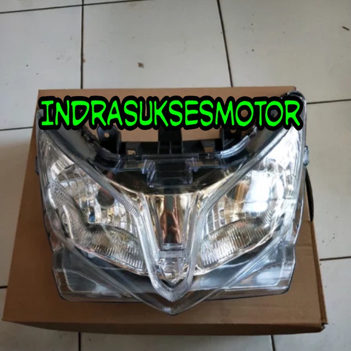 revektor lampu depan motor vario techno 125 lama