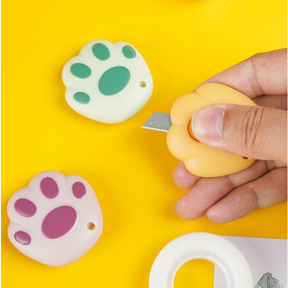 Cute Mini Cutter - Cutter Lucu Unik Bentuk Telapak/Tangan Kucing, Animal, Carrot