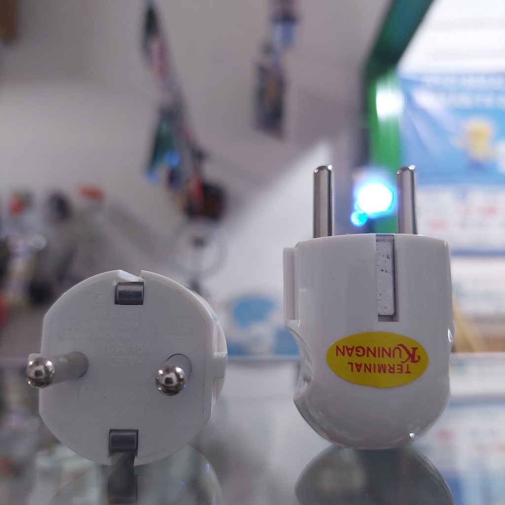 Steker Arde Bulat Broco Colokan Listrik Kabel Putih