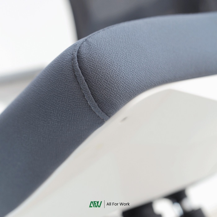 BOSTON Kursi Ergonomic Chair Mesh Office Chair Lumbar Support