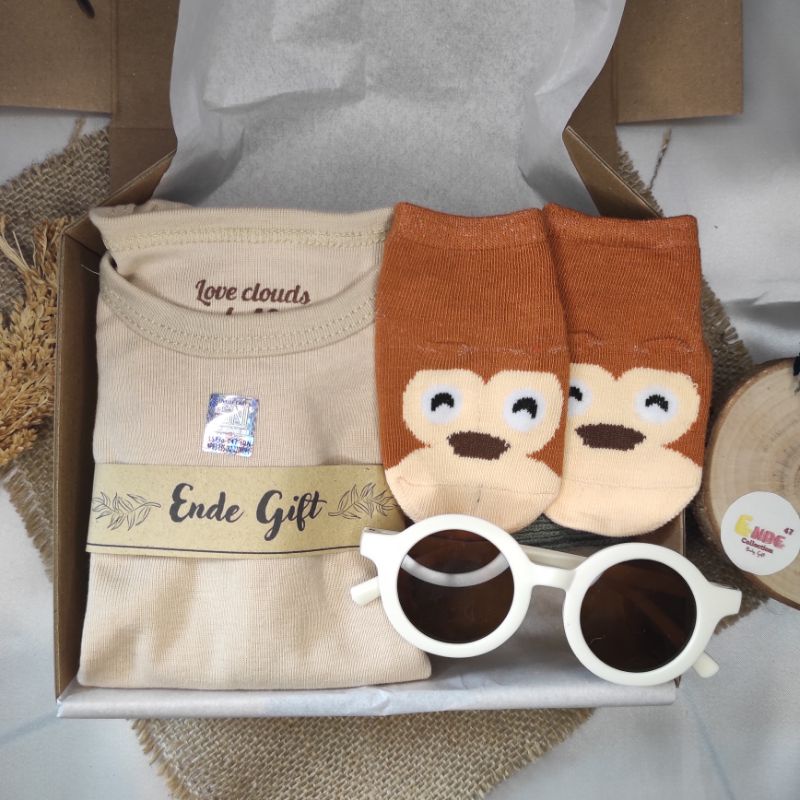 [FREE PAPERBAG] Set Gift Box Bayi Kacamata | Hampers baby girl | Hampers baby boy | Hampers new born | Hampers bayi | Jumper baby | Jumper bayi | baby fairy tale set (BISA COD)