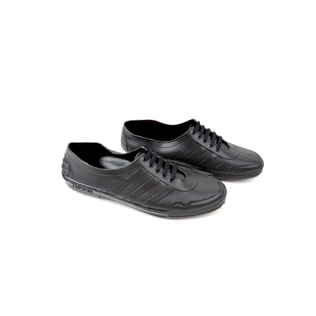 Sepatu Bola Karet TAIYOKO FB NEW Hitam - Sepatu Pria