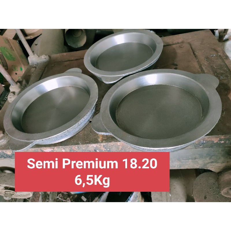 Loyang martabak manis semi premium 18.20 baja siap pakai