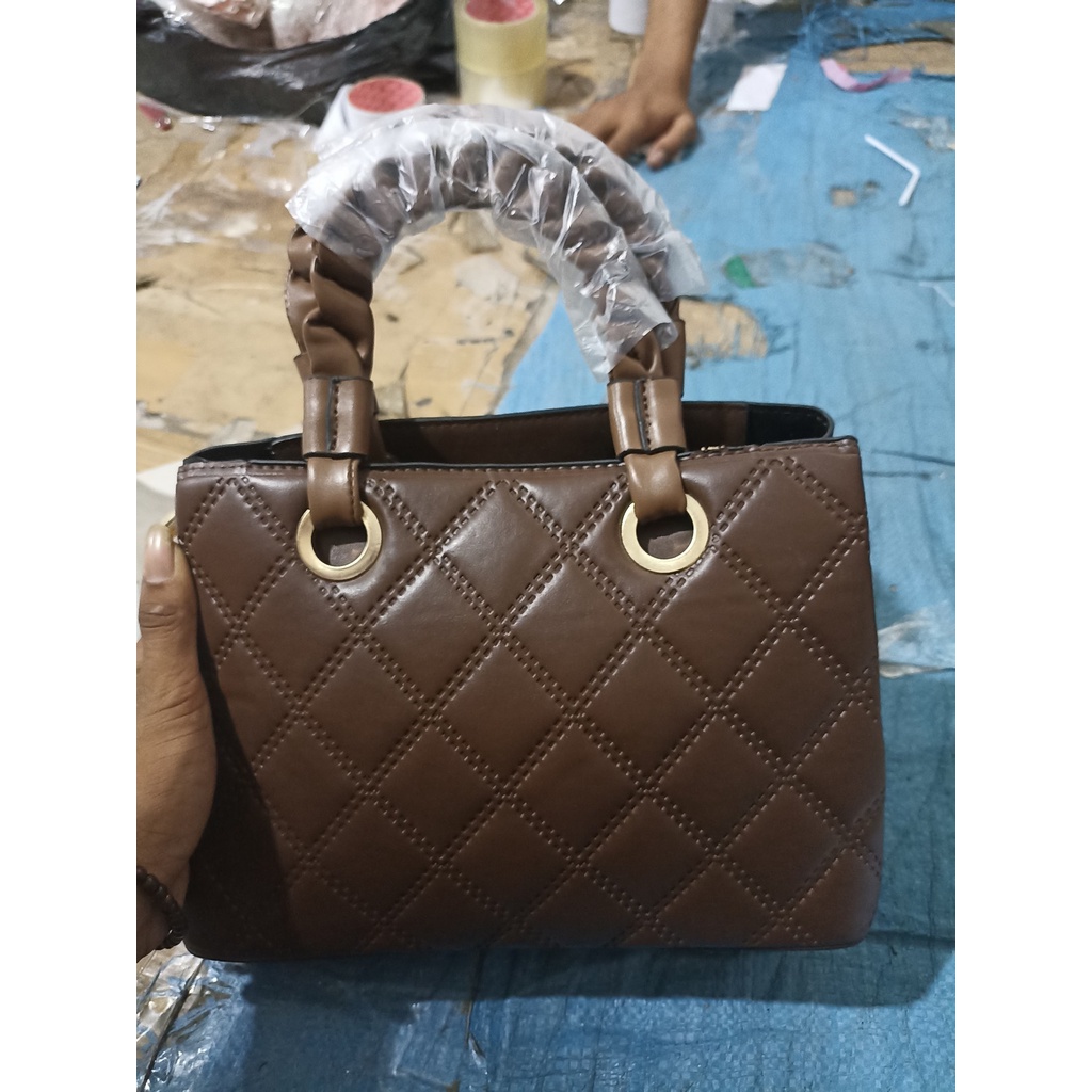 REJECT BEDA DESAIN 9132 TAS WANITA IMPORT SLEMPANG HANDBAG [1KG 2PC] PERFECT CORNER