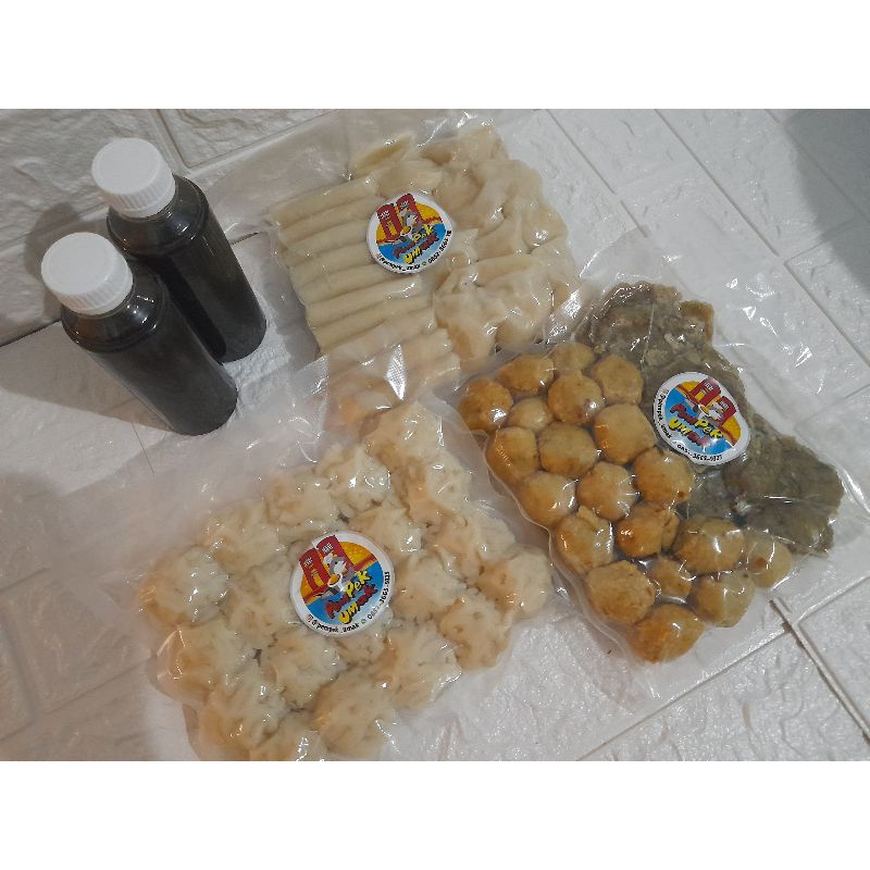Pempek Palembang Mix Isi 20 pcs Free cuko kental pedas