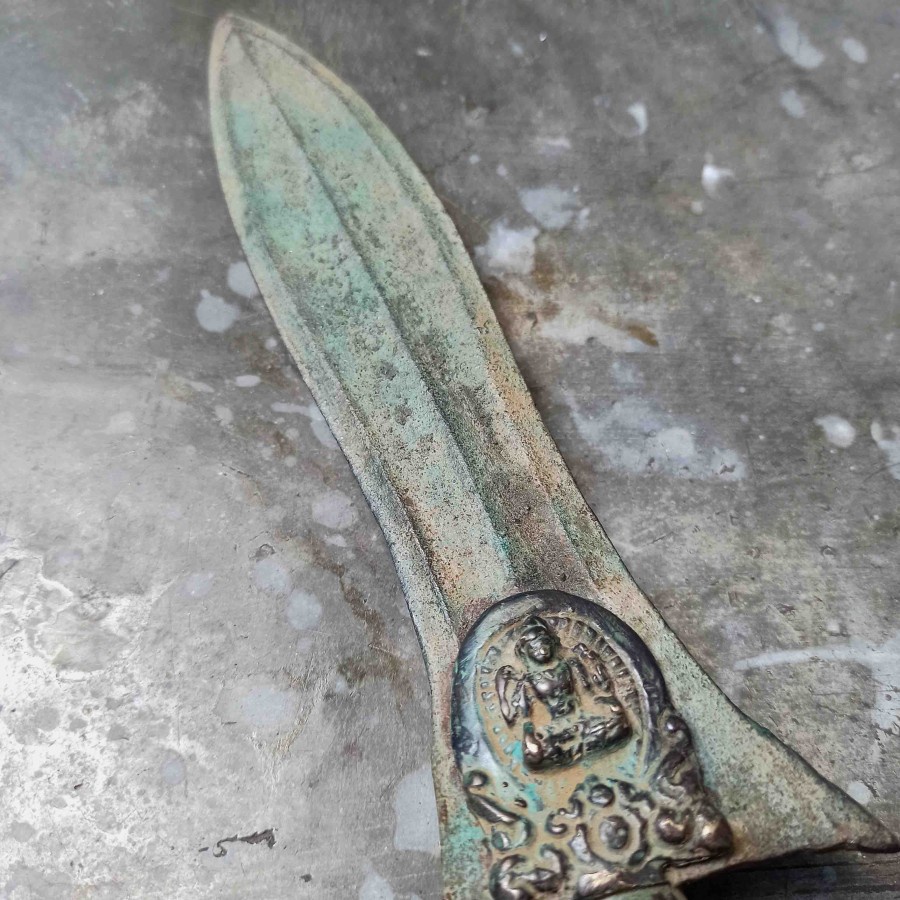 Keris Bethok Jalak Budha Bahan Besi Kursani Kuningan