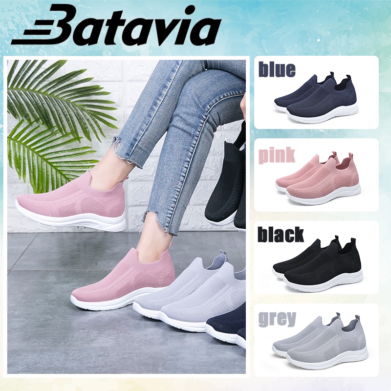 （COD）Batavia Sepatu olahraga wanita Korea mode baru yang lembut dan nyaman tenun terbang bernapas sepatu joging sepatu sekolah wanita hitam P3 P4 D5