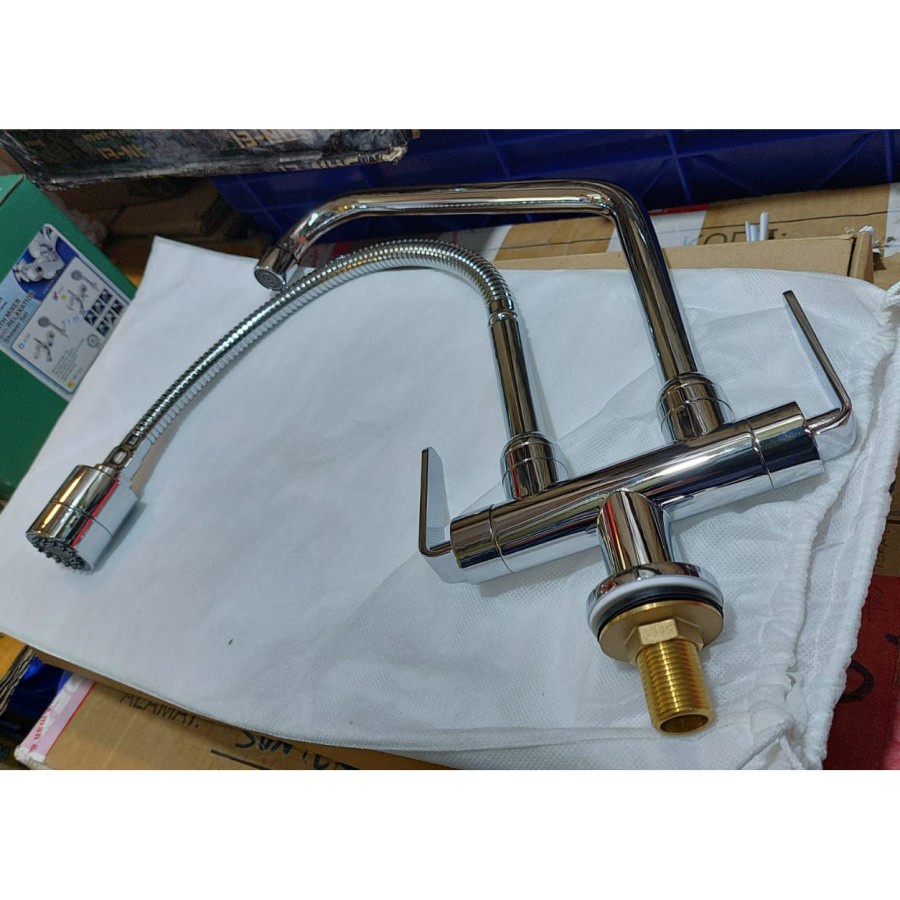 San-Ei Kran Dapur 2 output - Two Way sink Tap A 600